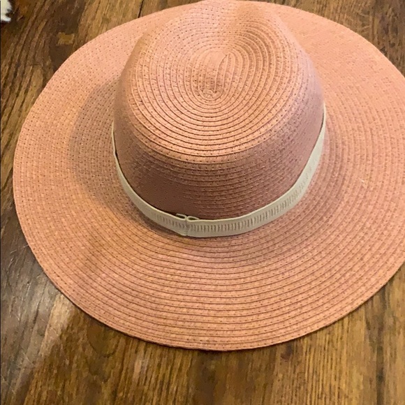 Madewell Accessories - Madewell Floppy Festival Hat